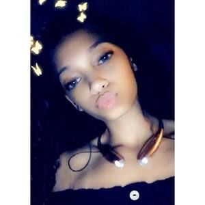 Meet your Posher, Jasmine